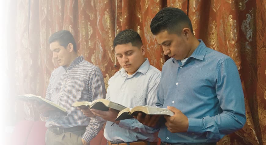 Igleisa Evangelica Apostoles y Profetas - Servicios en vivo